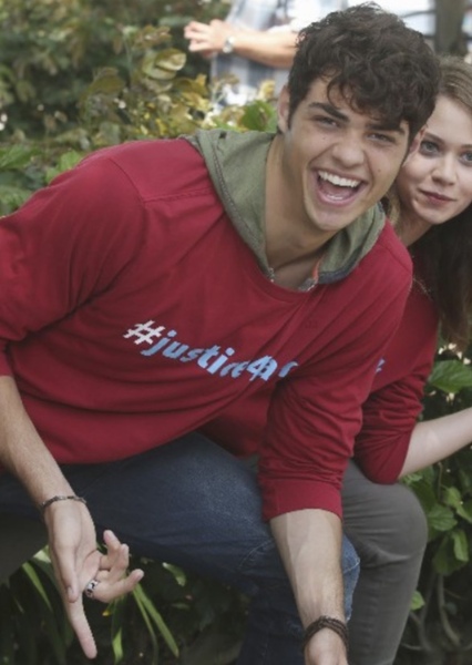 Noah Centineo photo