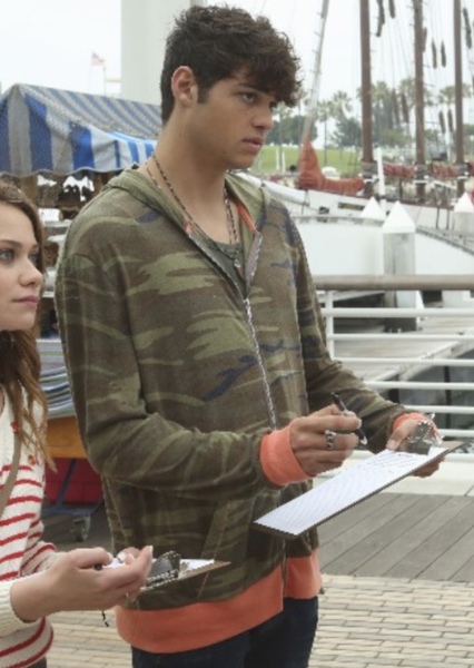 Noah Centineo photo