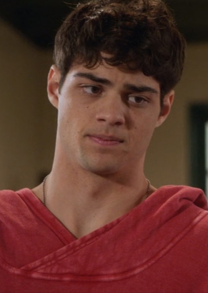 Noah Centineo photo