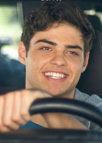 Noah Centineo photo