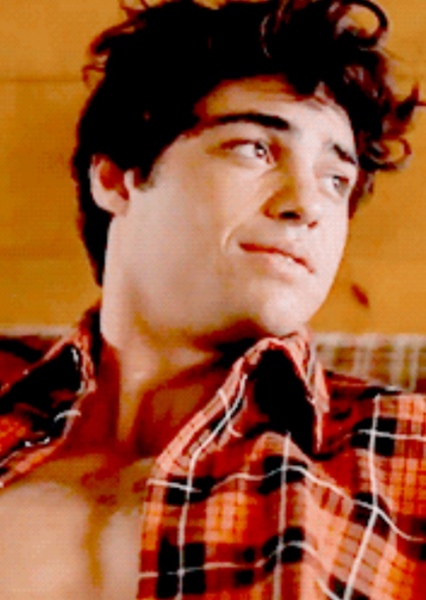 Noah Centineo photo