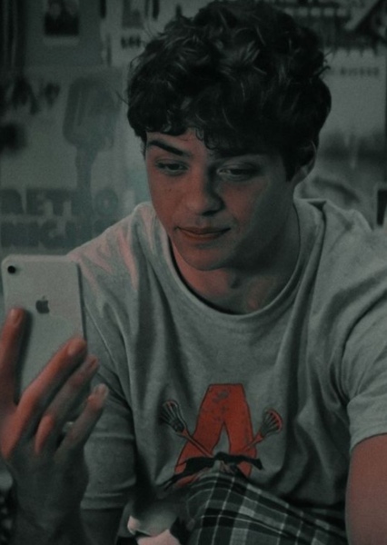Noah Centineo photo