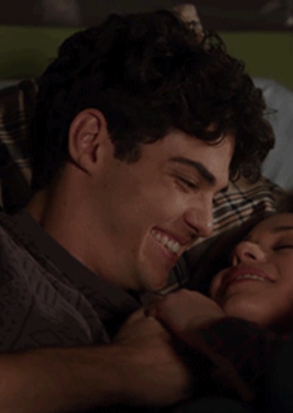 Noah Centineo photo