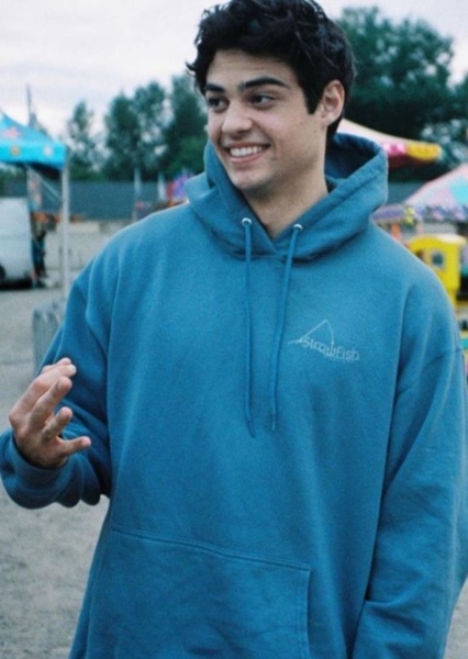Noah Centineo photo