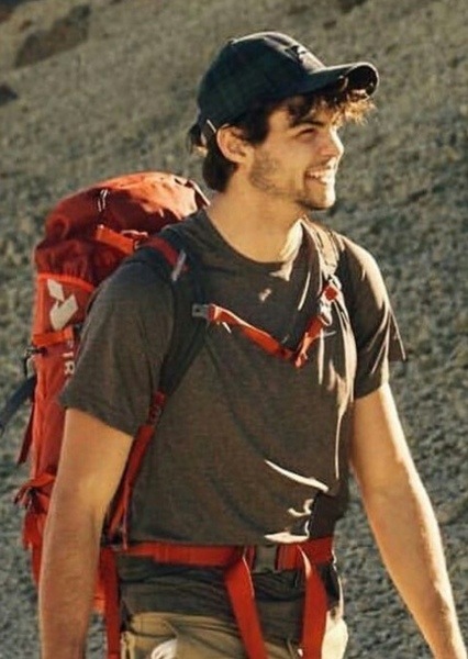 Noah Centineo photo
