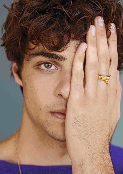 Noah Centineo photo