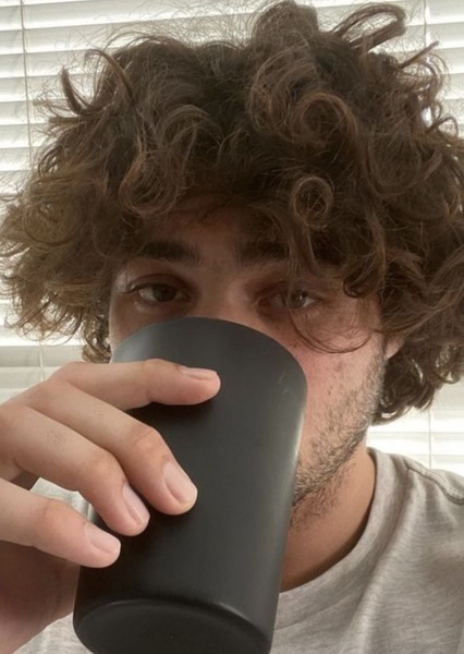 Noah Centineo photo