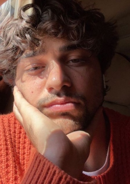 Noah Centineo photo