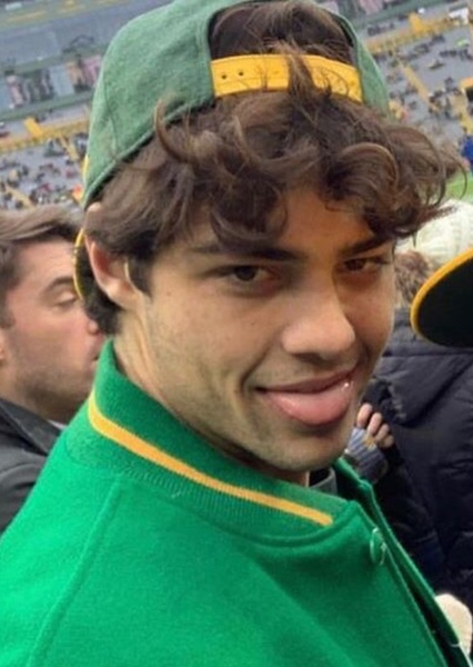 Noah Centineo photo