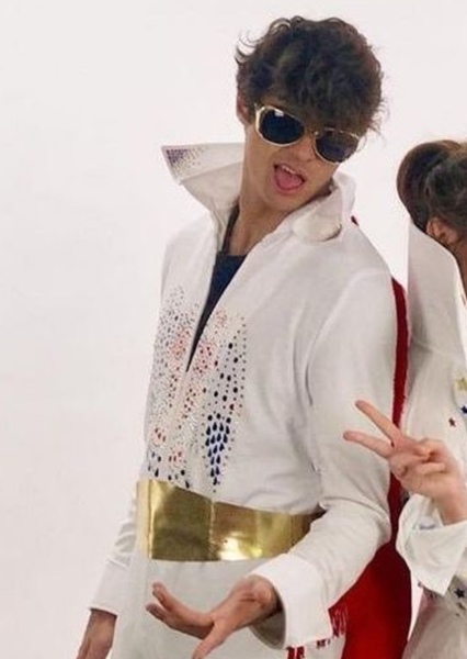 Noah Centineo photo