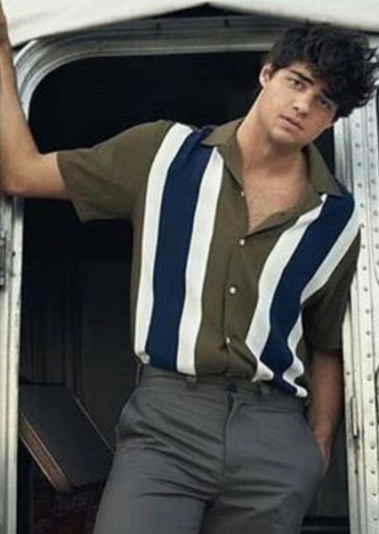 Noah Centineo photo