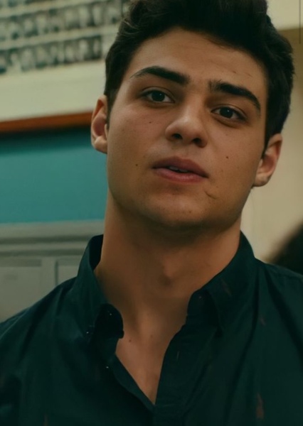 Noah Centineo photo