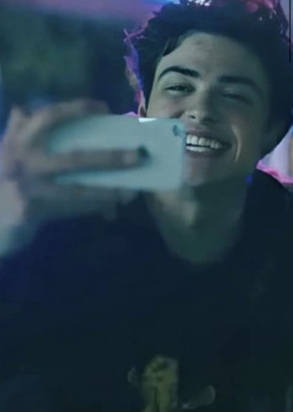Noah Centineo photo