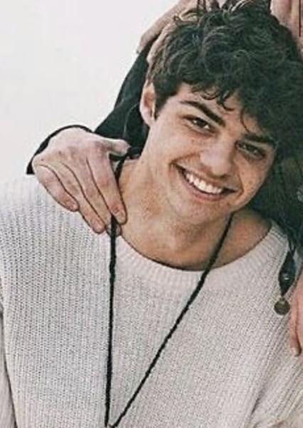 Noah Centineo photo