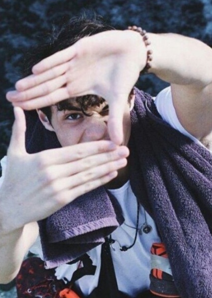 Noah Centineo photo