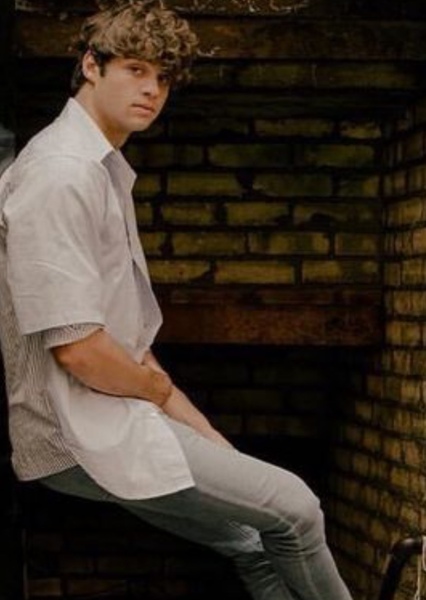 Noah Centineo photo