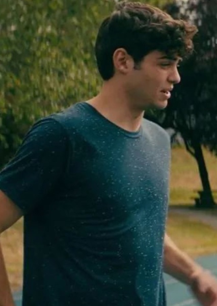 Noah Centineo photo
