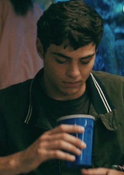 Noah Centineo photo