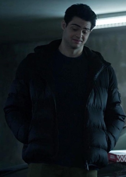 Noah Centineo photo