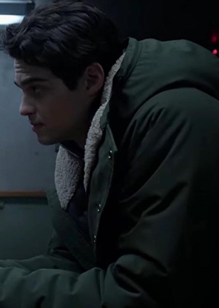 Noah Centineo photo