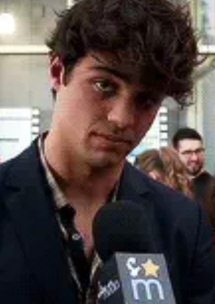 Noah Centineo photo