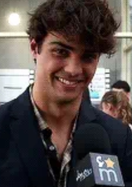 Noah Centineo photo