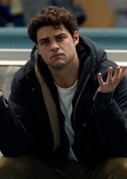 Noah Centineo photo