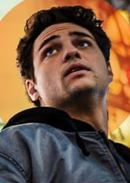 Noah Centineo photo