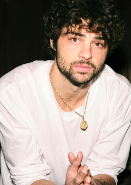 Noah Centineo photo