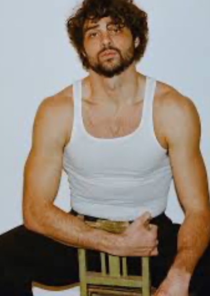 Noah Centineo photo