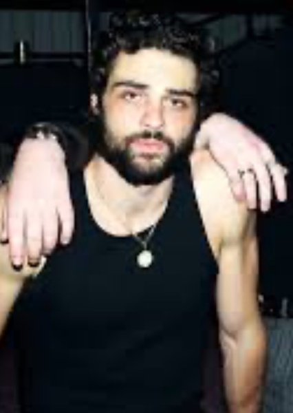 Noah Centineo photo