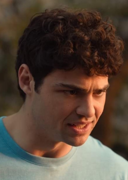 Noah Centineo