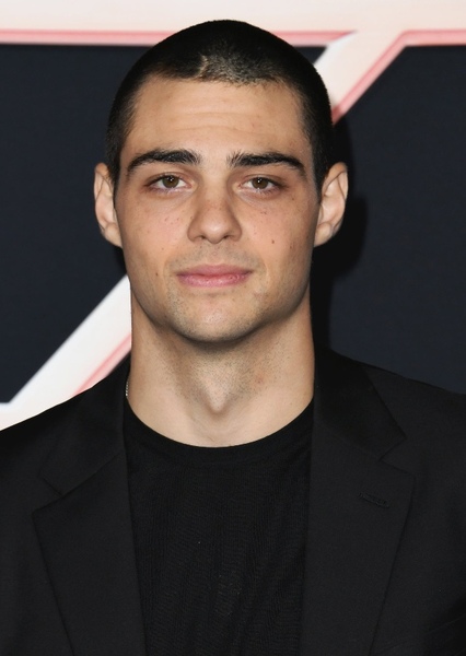 Noah Centineo photo