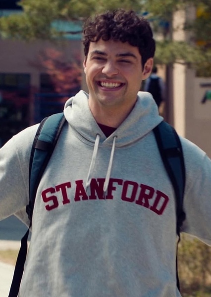 Noah Centineo photo