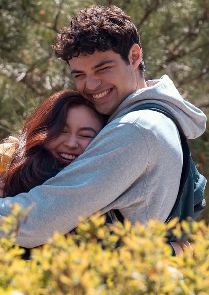 Noah Centineo photo