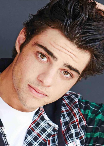 Noah Centineo photo
