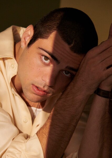 Noah Centineo photo