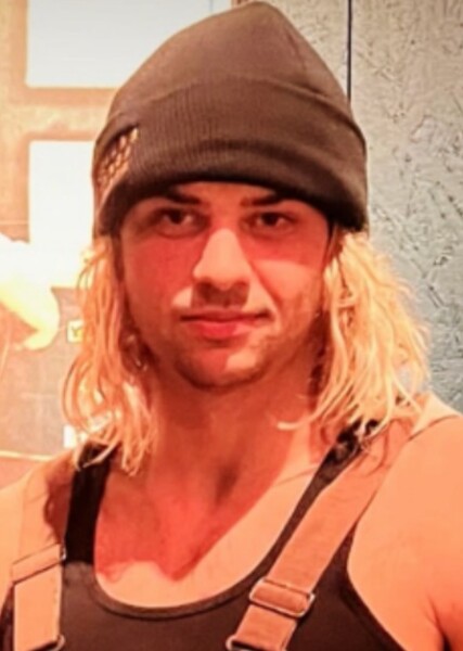 Noah Centineo photo