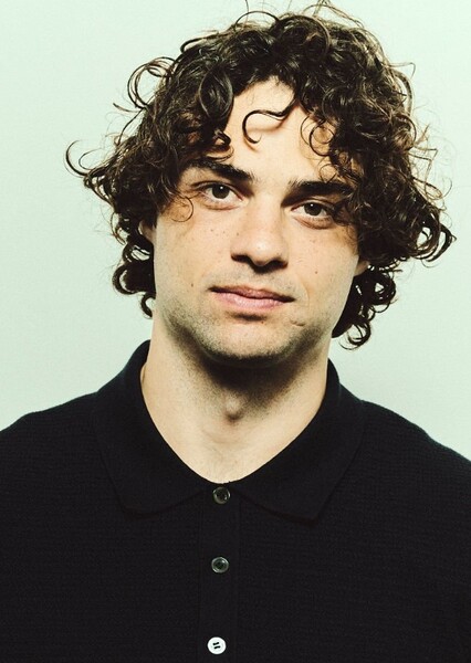 Noah Centineo photo