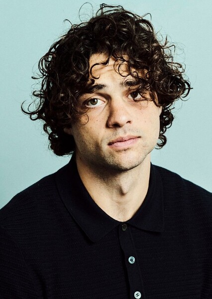 Noah Centineo photo