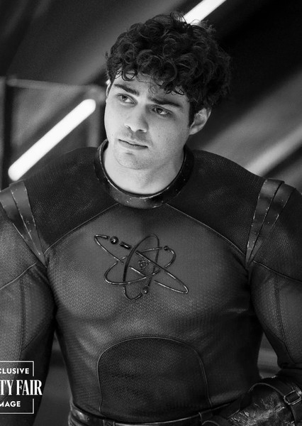 Noah Centineo photo