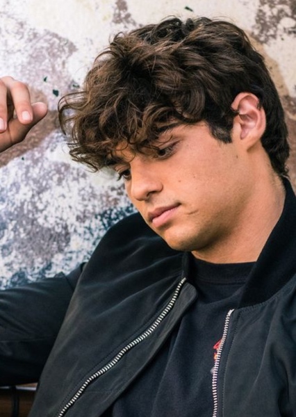 Noah Centineo photo
