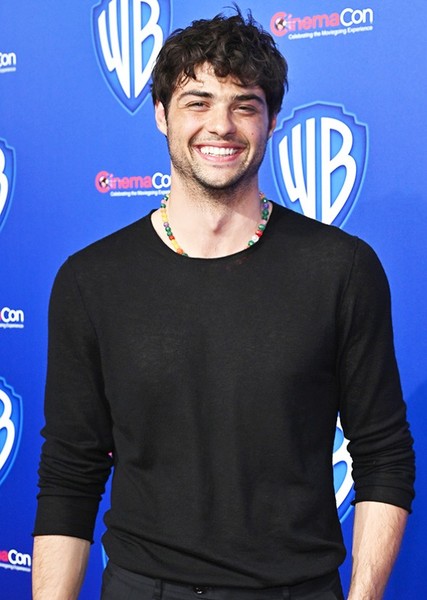 Noah Centineo photo