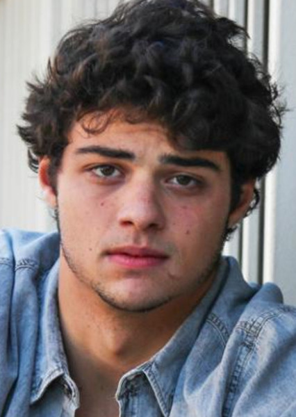 Noah Centineo photo