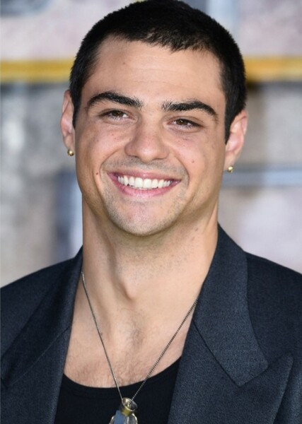 Noah Centineo photo
