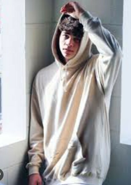 Noah Centineo photo