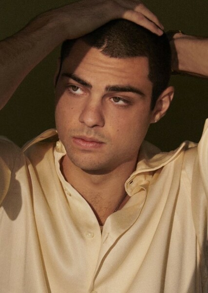 Noah Centineo photo
