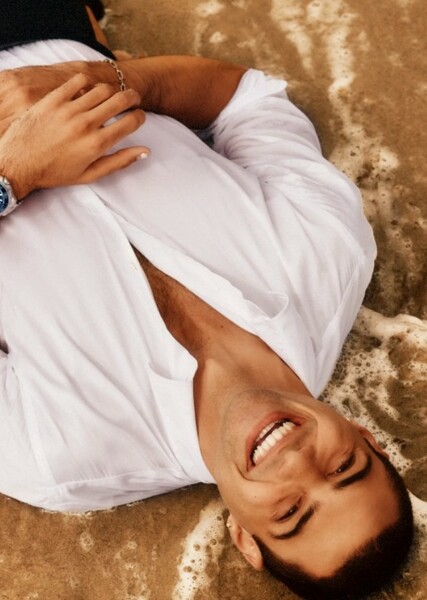 Noah Centineo photo