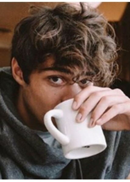 Noah Centineo photo