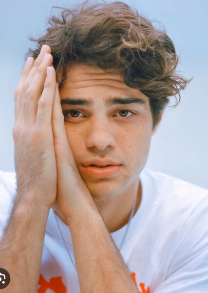 Noah Centineo photo